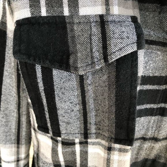 Hurley Women’s Flannel Shirt Jacket - Picture 5 of 8